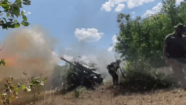 Mỹ nỗ lực khôi phục hỏa lực cho lựu pháo M777 Ukraine - Ảnh 4.