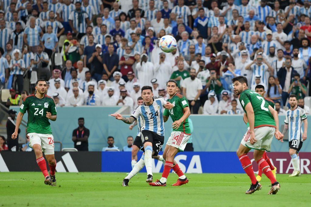 Chùm ảnh: Messi và Enzo Fernandez lập siêu phẩm, Argentina nhọc nhằn hạ Mexico - Ảnh 14.