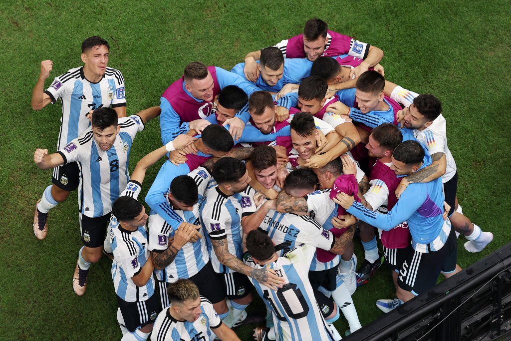 Chùm ảnh: Messi và Enzo Fernandez lập siêu phẩm, Argentina nhọc nhằn hạ Mexico - Ảnh 15.
