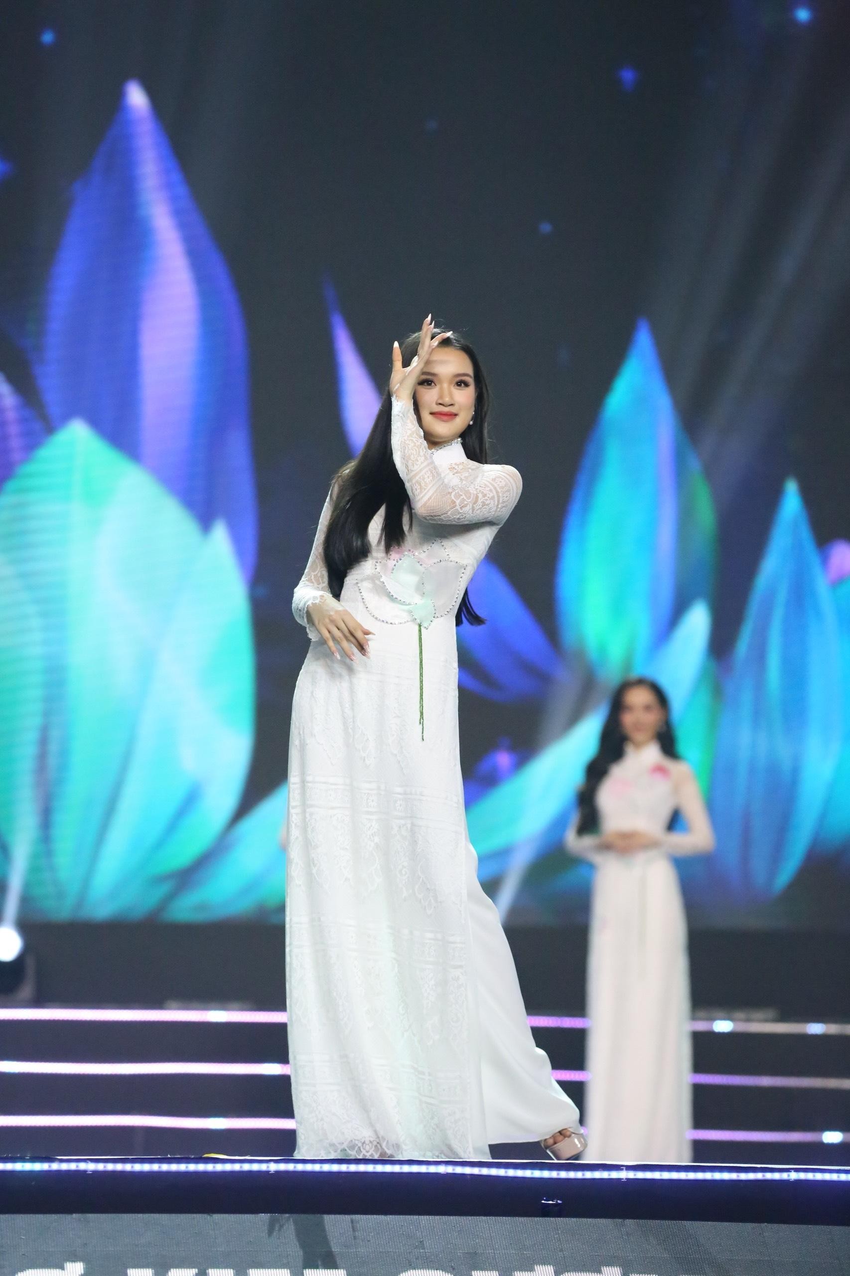 Top 35 thí sinh vào vòng chung kết Hoa hậu Việt Nam 2022 &quot;đọ sắc&quot; quyến rũ, thí sinh nào đẹp nhất? - Ảnh 4.