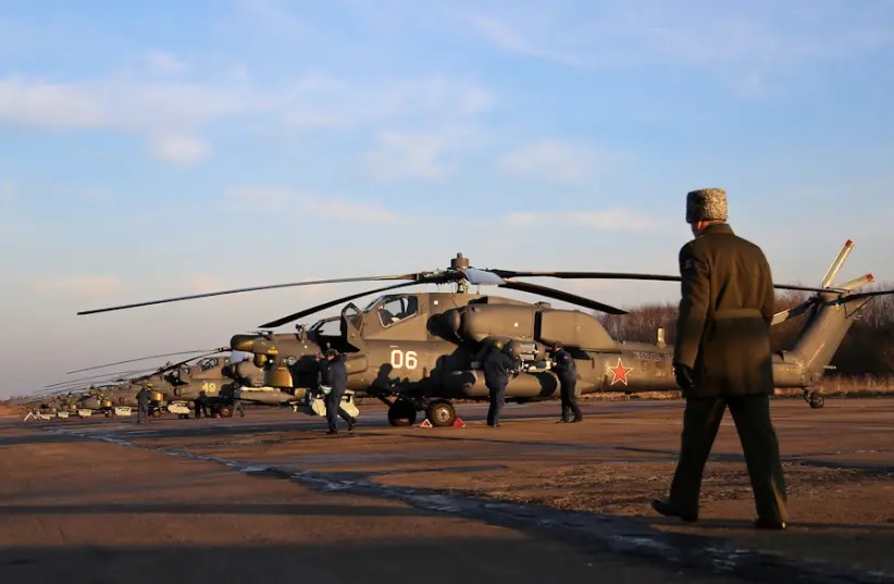 Nga tố NATO cố dùng máy bay không người lái xâm nhập lãnh thổ Nga  - Ảnh 1.