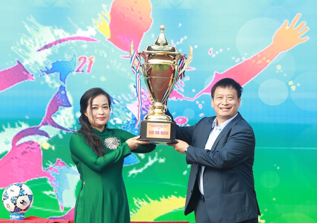 Khai mạc giải bóng đá học sinh THPT Hà Nội - An ninh Thủ đô 2022 - Ảnh 2.