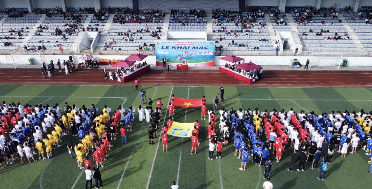 Khai mạc giải bóng đá học sinh THPT Hà Nội - An ninh Thủ đô 2022 - Ảnh 1.