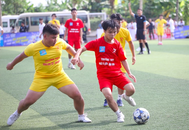 Khai mạc giải bóng đá học sinh THPT Hà Nội - An ninh Thủ đô 2022 - Ảnh 3.