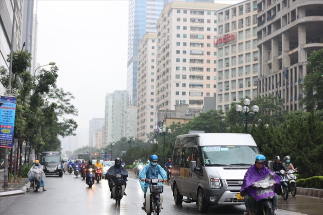 Kết luận thanh tra về sai phạm quanh đường Lê Văn Lương: Phải có người chịu trách nhiệm - Ảnh 1.