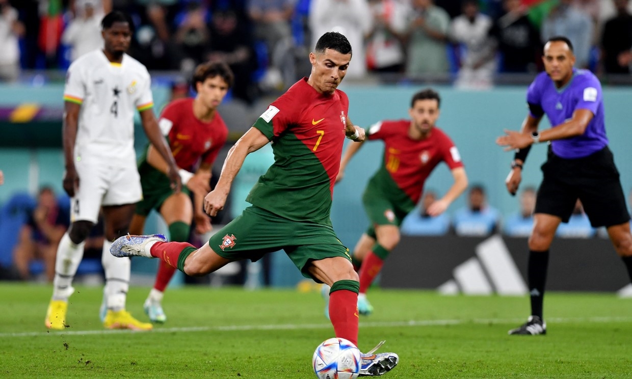 Ronaldo lại tỏa sáng, Bồ Đào Nha sớm vào vòng 1/8? - Ảnh 3.