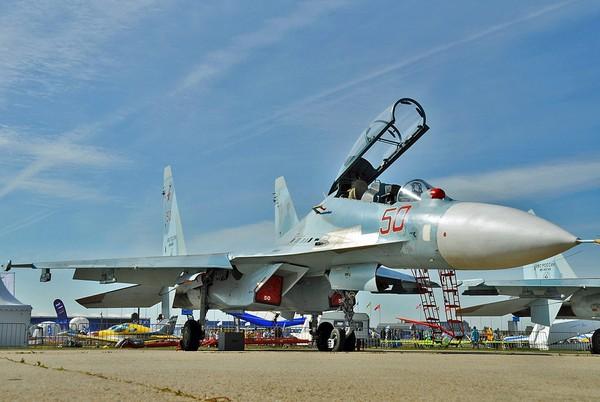 Tiêm kích đặc biệt Su-30M2 lần đầu được huy động tấn công Ukraine - Ảnh 1.