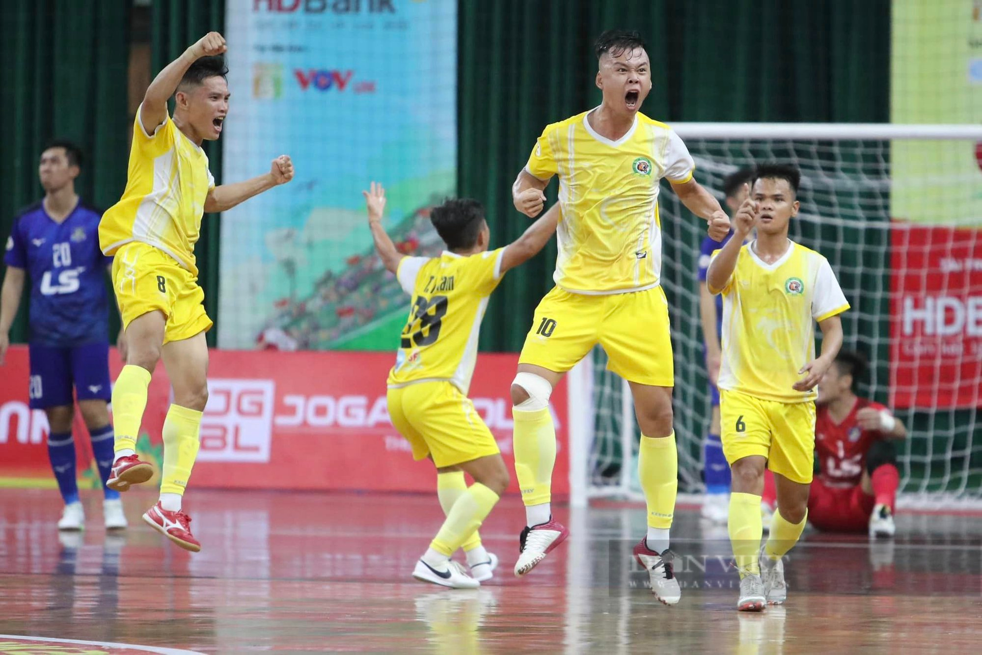 Hạ Thái Sơn Nam, Sài Gòn FC lên ngôi vô địch futsal Cúp quốc gia 2022 - Ảnh 1.