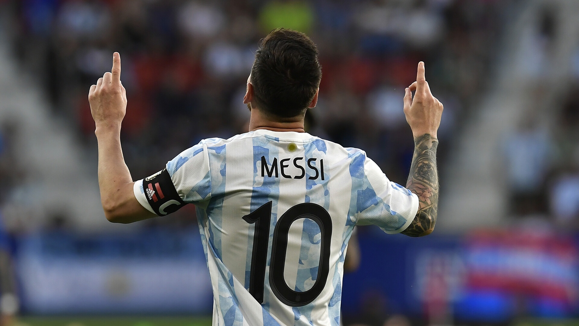 Argentina - Australia (2 h Chủ nhật 4/12): Messi giải mã hiện tượng?