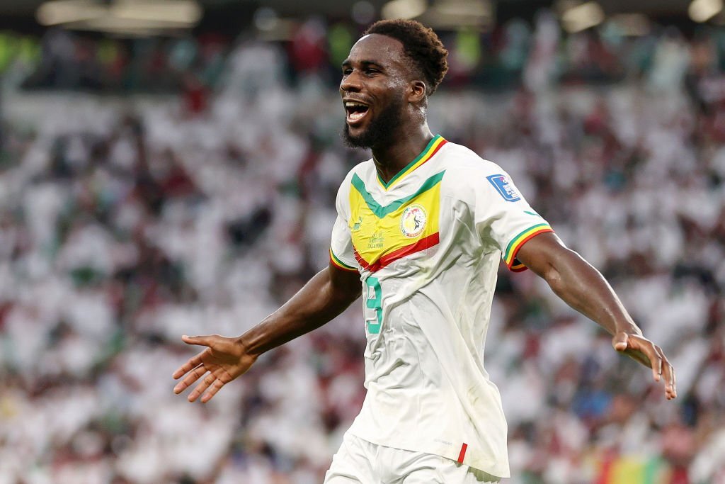Boulaye Dia: Từ thợ điện nghiệp dư đến người hùng của Senegal tại World Cup 2022 - Ảnh 2.