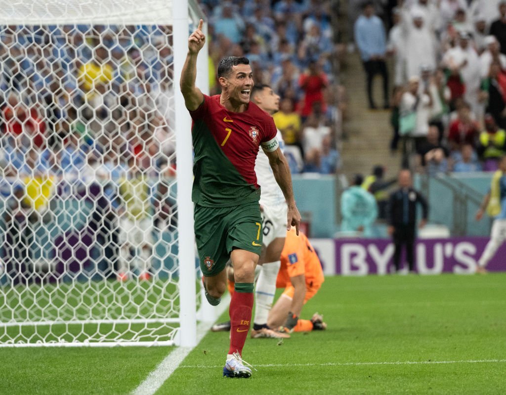 Tranh cãi về việc Ronaldo hay Bruno Fernandes mở tỷ số ở trận gặp Uruguay - Ảnh 3.