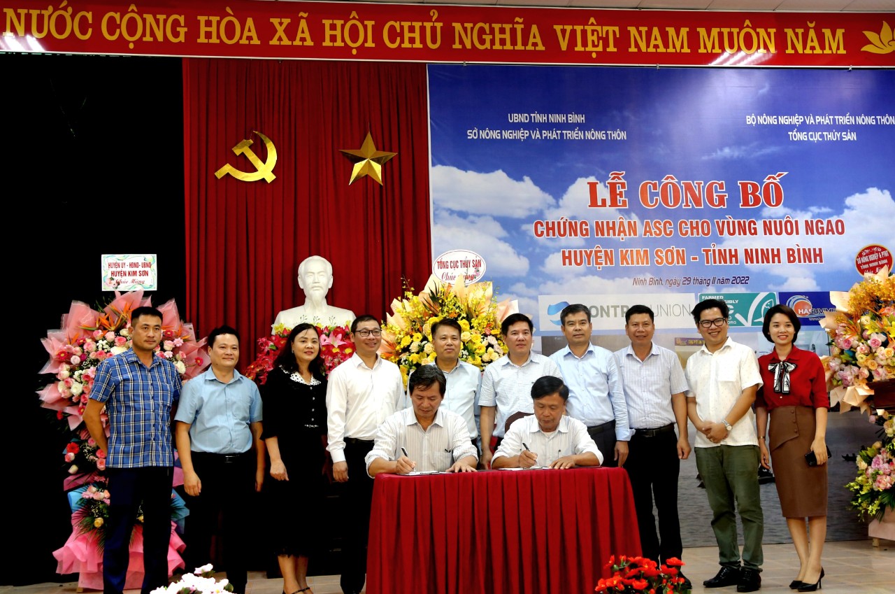 Ninh Bình: Cấp chứng nhận ASC vùng nuôi ngao Kim Sơn - Ảnh 1.