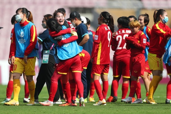 Vì World Cup 2023, VFF đầu tư &quot;cực khủng&quot; cho ĐT nữ Việt Nam - Ảnh 3.