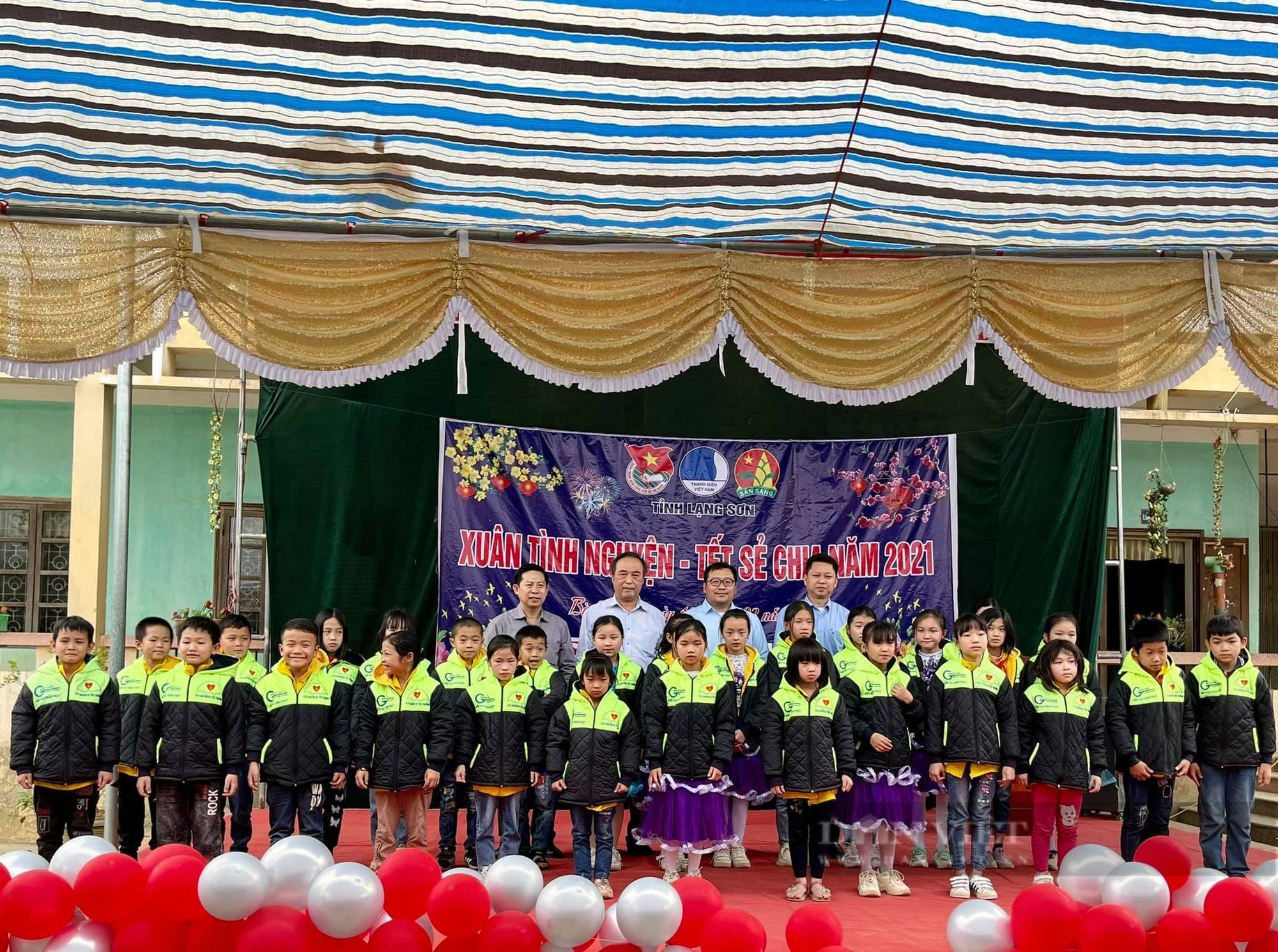 TP.HCM: Trung tâm Công tác Xã hội thanh thiếu niên khởi động chương trình Tình nguyện mùa Đông năm 2022 - Ảnh 1.