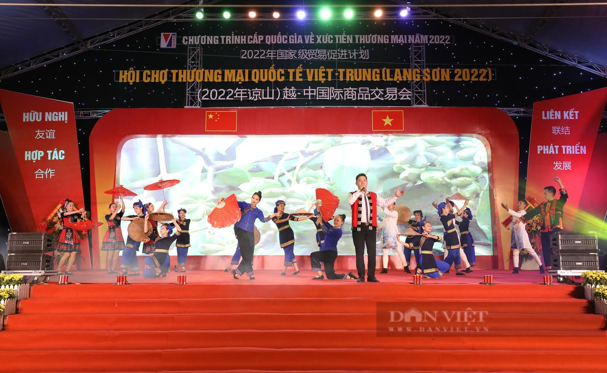 Hàng chục sản phẩm Ocop Việt Nam có mặt ở hội chợ thương mãi Việt- Trung 2022 - Ảnh 6.