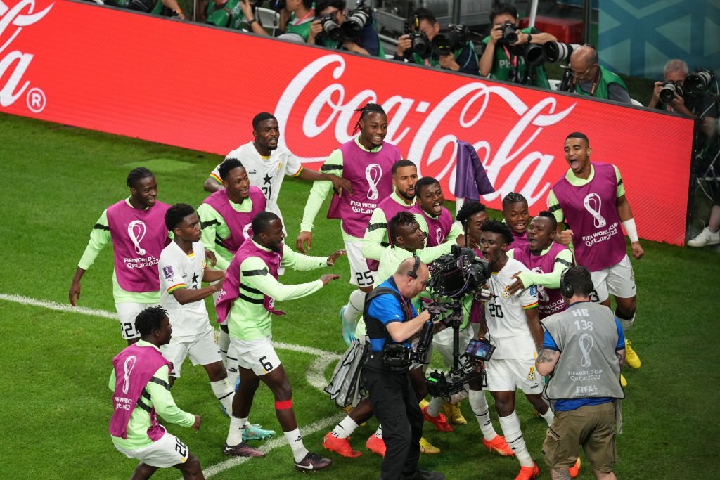 Chùm ảnh: Những pha ăn mừng bàn thắng ấn tượng nhất tại World Cup 2022 - Ảnh 19.