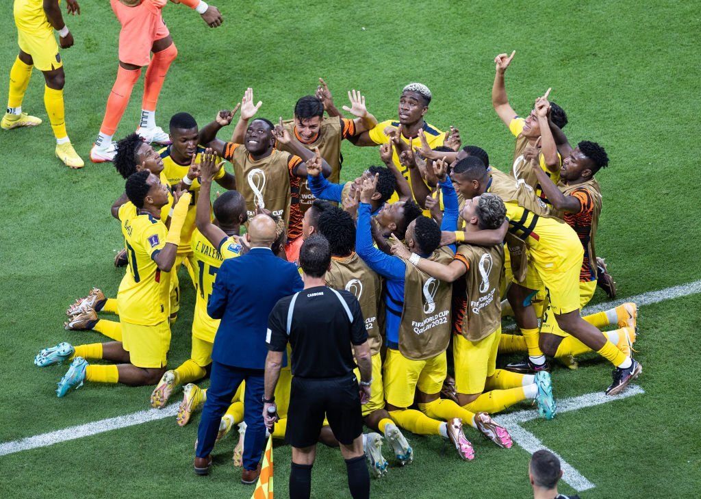 Chùm ảnh: Những pha ăn mừng bàn thắng ấn tượng nhất tại World Cup 2022 - Ảnh 2.