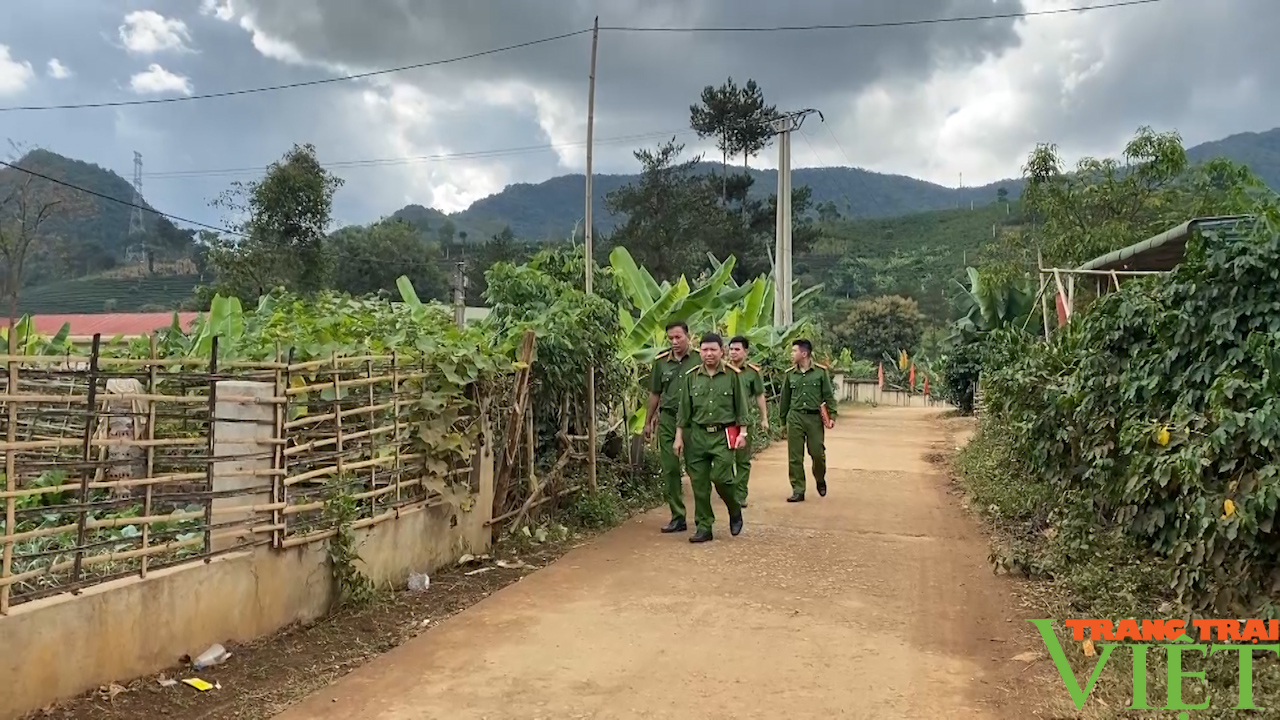 Sơn La: Toàn dân bảo vệ an ninh Tổ quốc - Ảnh 2.