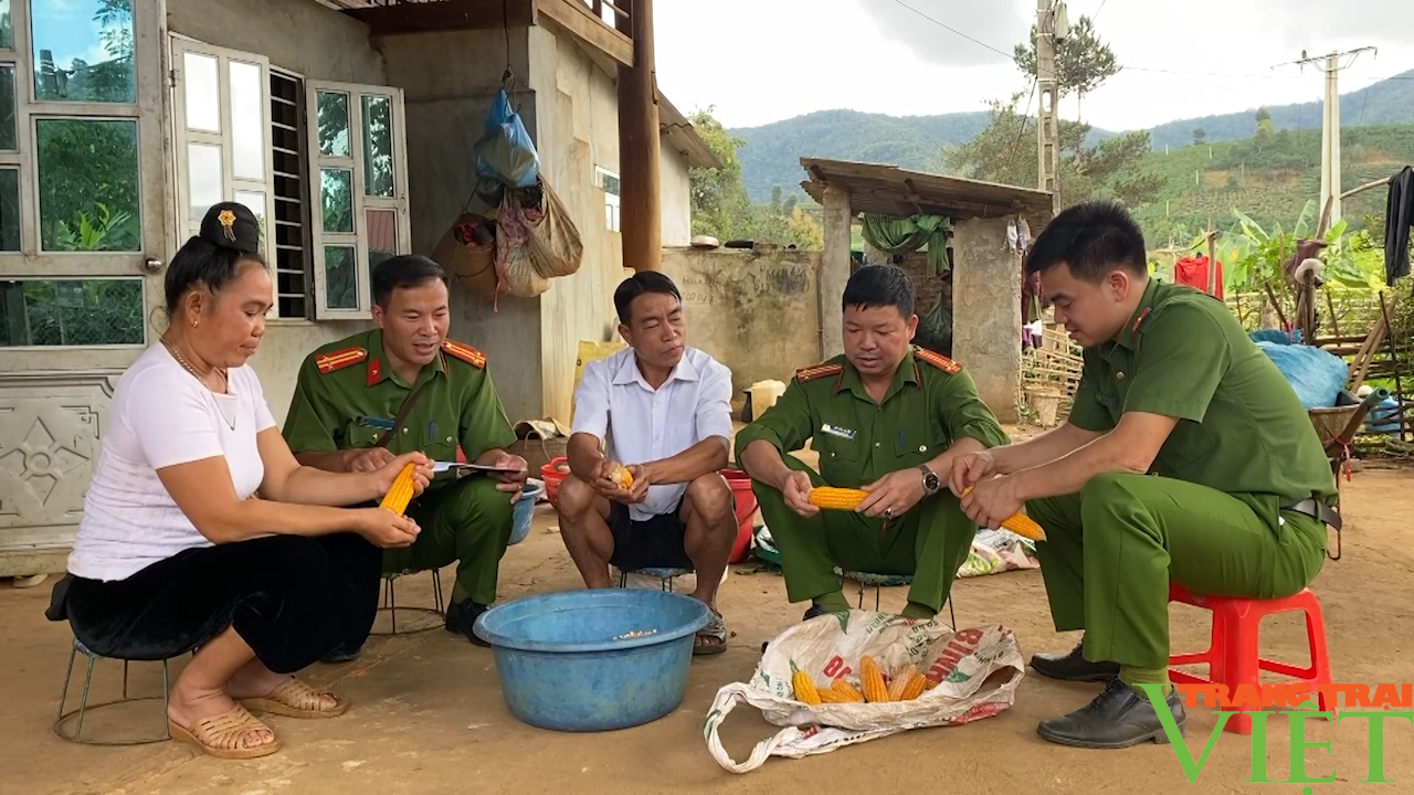 Sơn La: Toàn dân bảo vệ an ninh Tổ quốc - Ảnh 10.