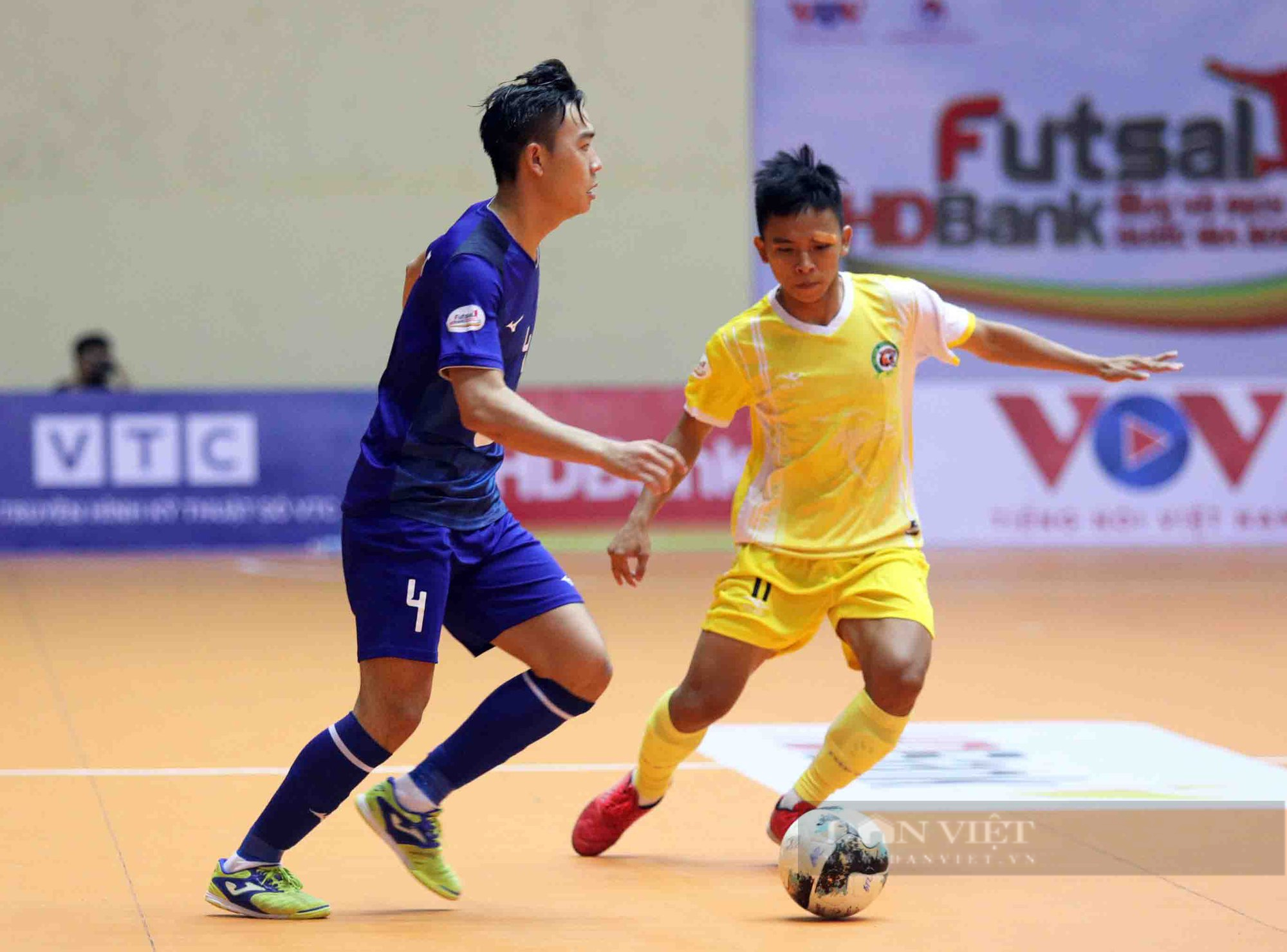 Thắng Sài Gòn FC, Thái Sơn Nam níu kéo cơ hội vô địch - Ảnh 3.