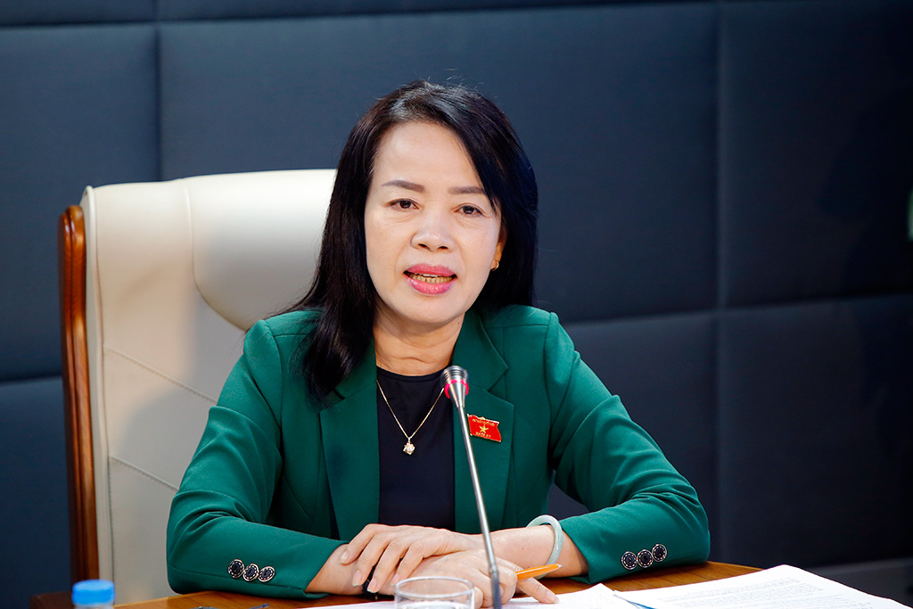 Chủ tịch Hội Thẩm định giá Việt Nam: "Không thể để các doanh nghiệp muốn định giá SGK ra sao cũng được"