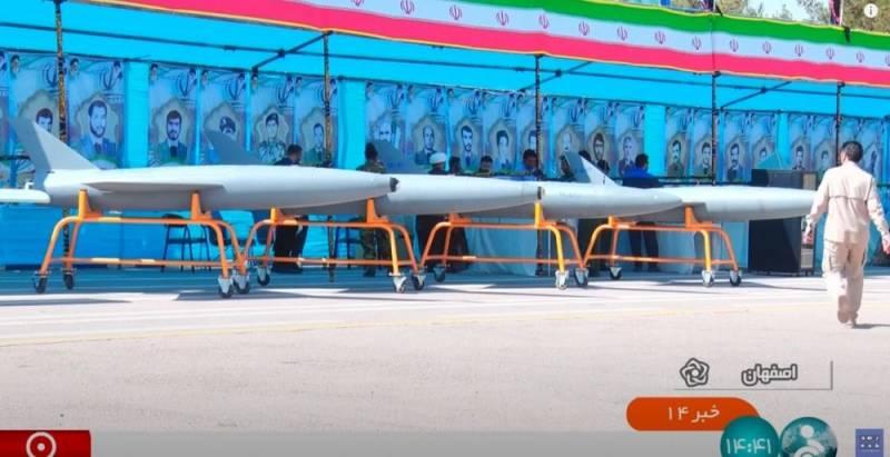 UAV cảm tử Arash-2 gây ác mộng cho phòng không Ukraine lớn hơn Shahed-136? - Ảnh 2.