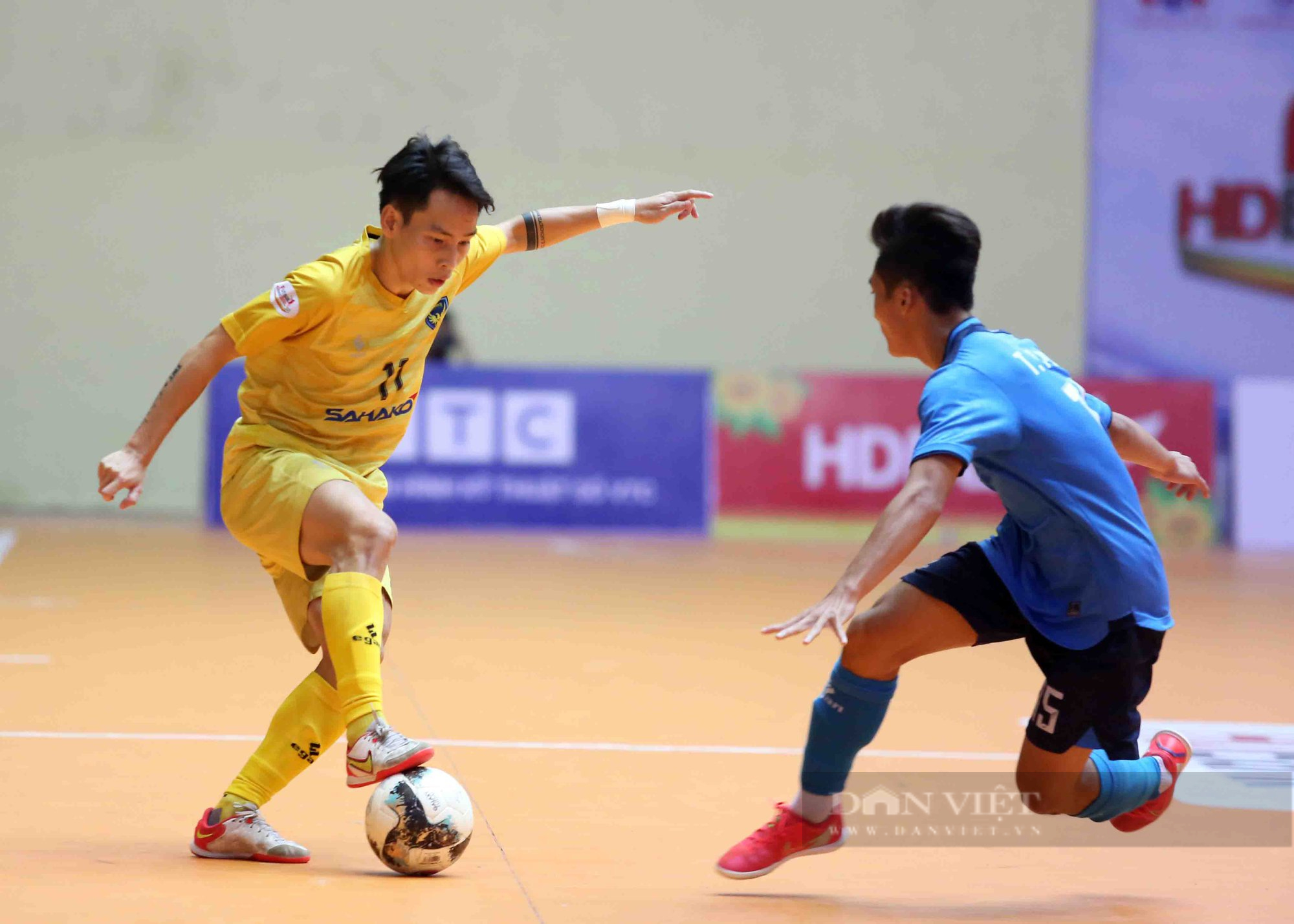 Thắng nhẹ Cao Bằng, Sahako chạm tay vào chức vô địch futsal quốc gia - Ảnh 7.
