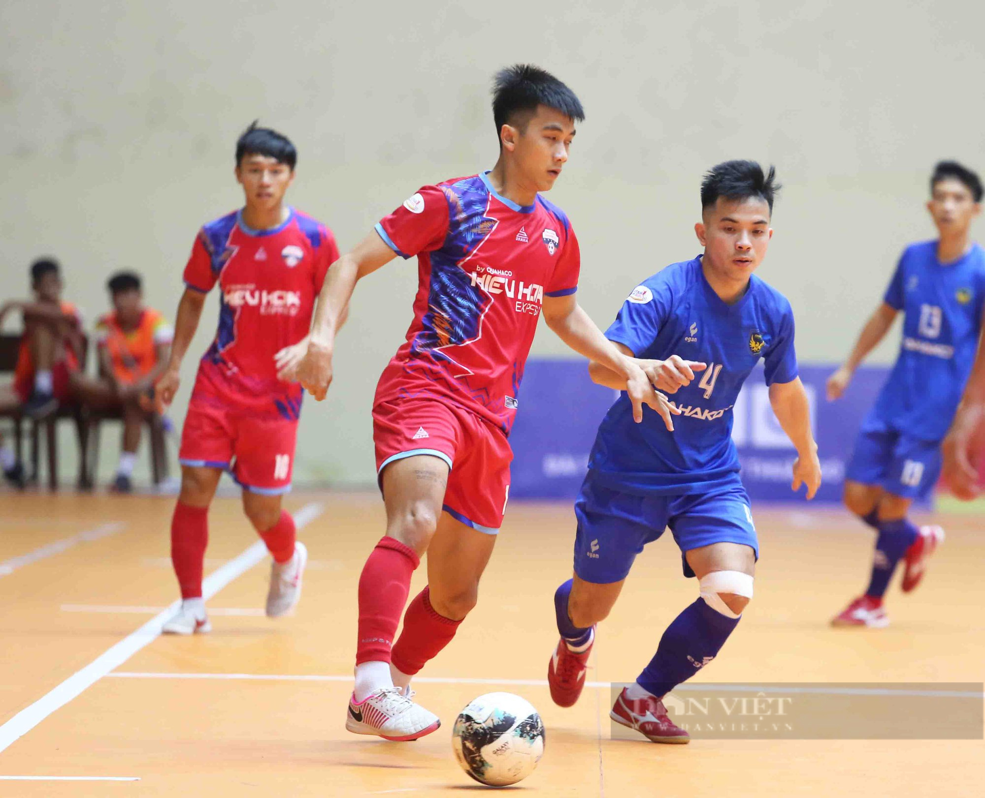 Truất ngôi Thái Sơn Nam, Sahako lần đầu vô địch futsal quốc gia - Ảnh 1.