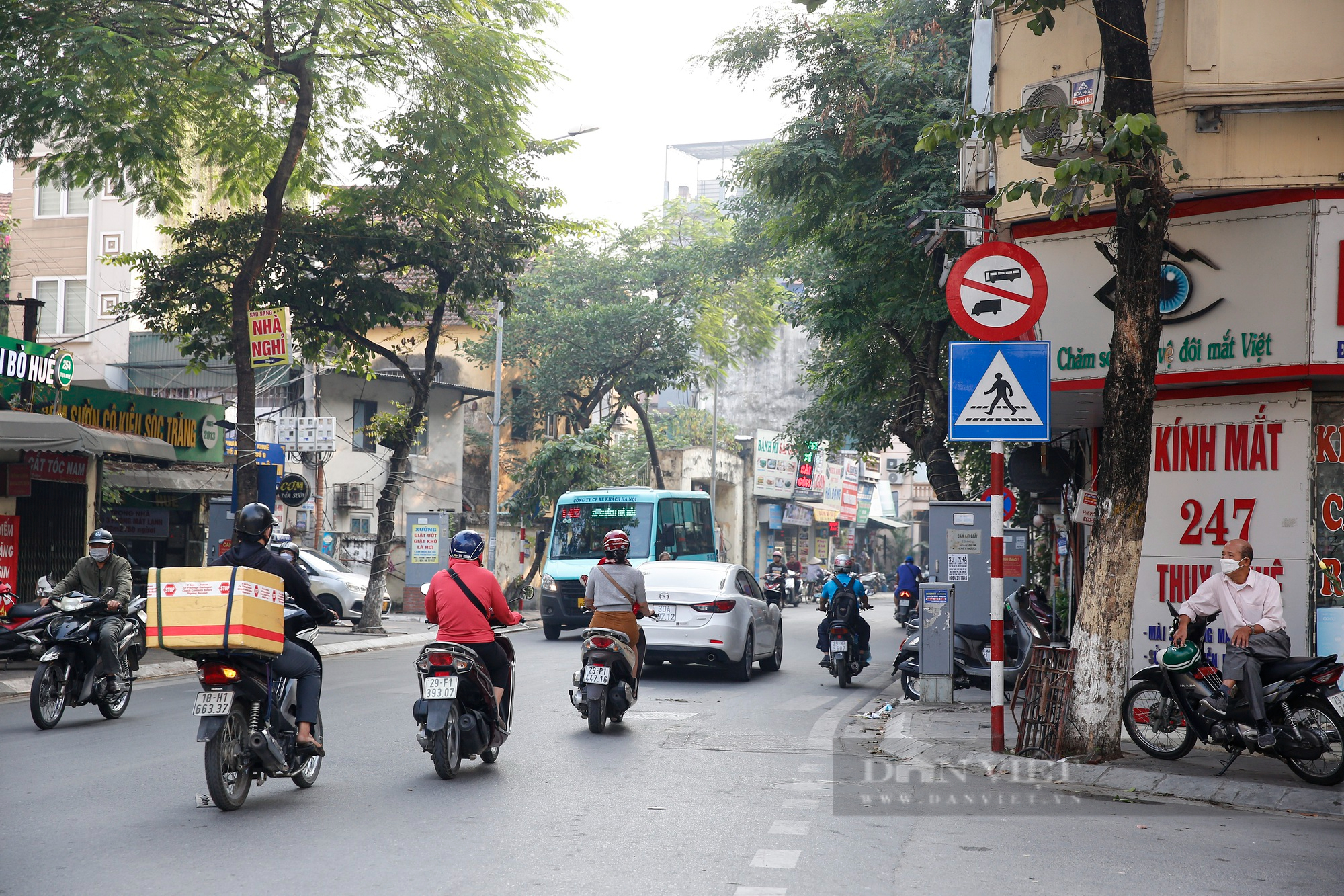 Nhiều cây xăng tại Hà Nội mở bán trở lại sau khi Bộ Công thương chỉ đạo “nóng” - Ảnh 8.