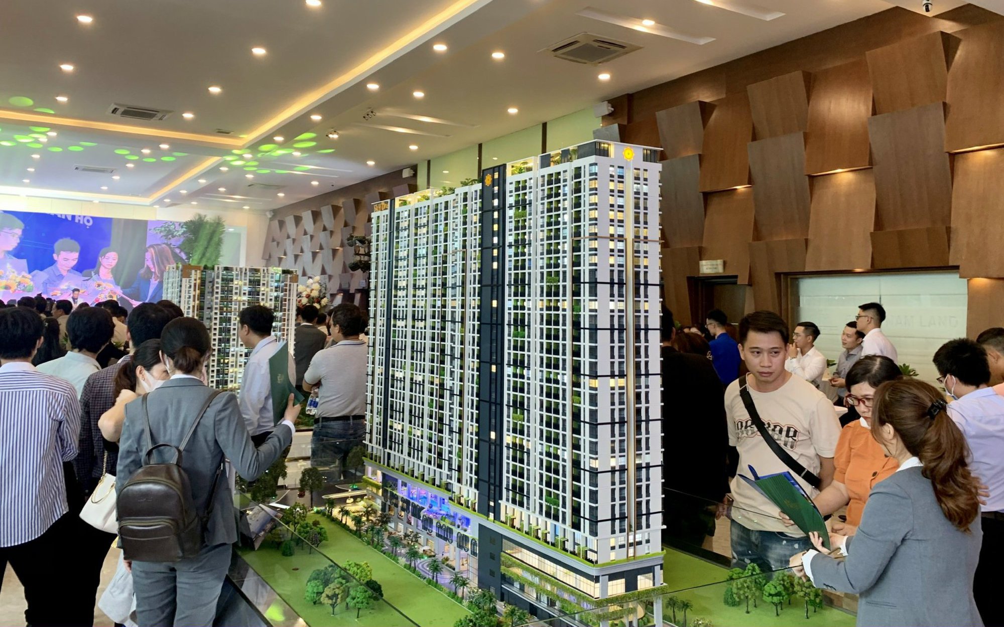 Thị trường bất động sản dự báo sẽ khó khơi thông nguồn vốn, "phá băng" thanh khoản