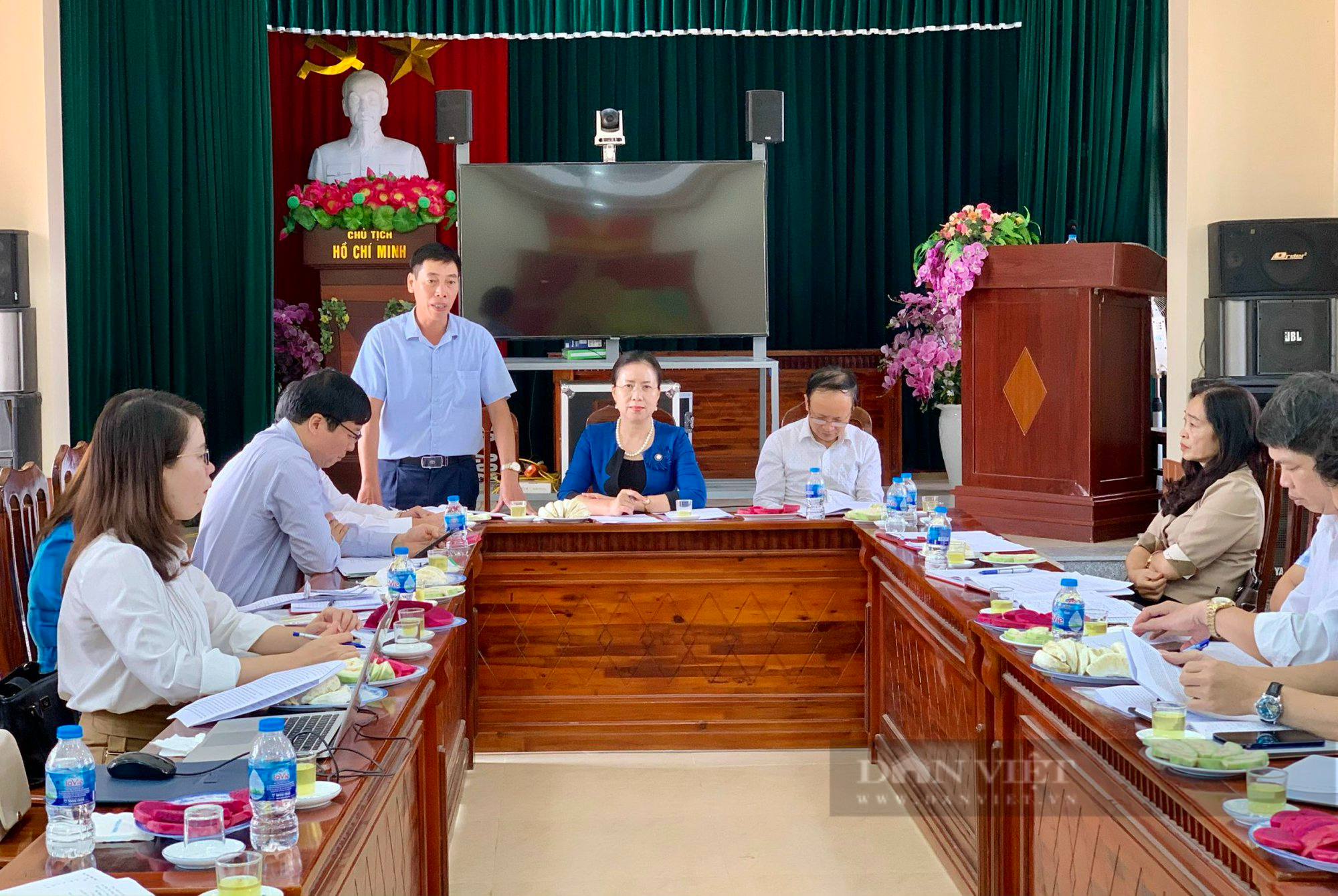 Phó Chủ tịchTƯ Hội NDVN Bùi Thị Thơm và đoàn công tác kiểm tra công tác Hội và phong trào nông dân ở Hà Nam- Ảnh 6.