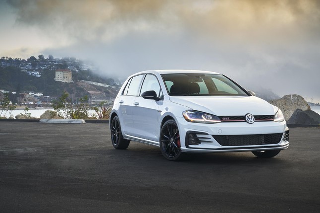 Volkswagen triệu hồi 225.000 xe vì lỗi hệ thống đo áp suất lốp - Ảnh 2.