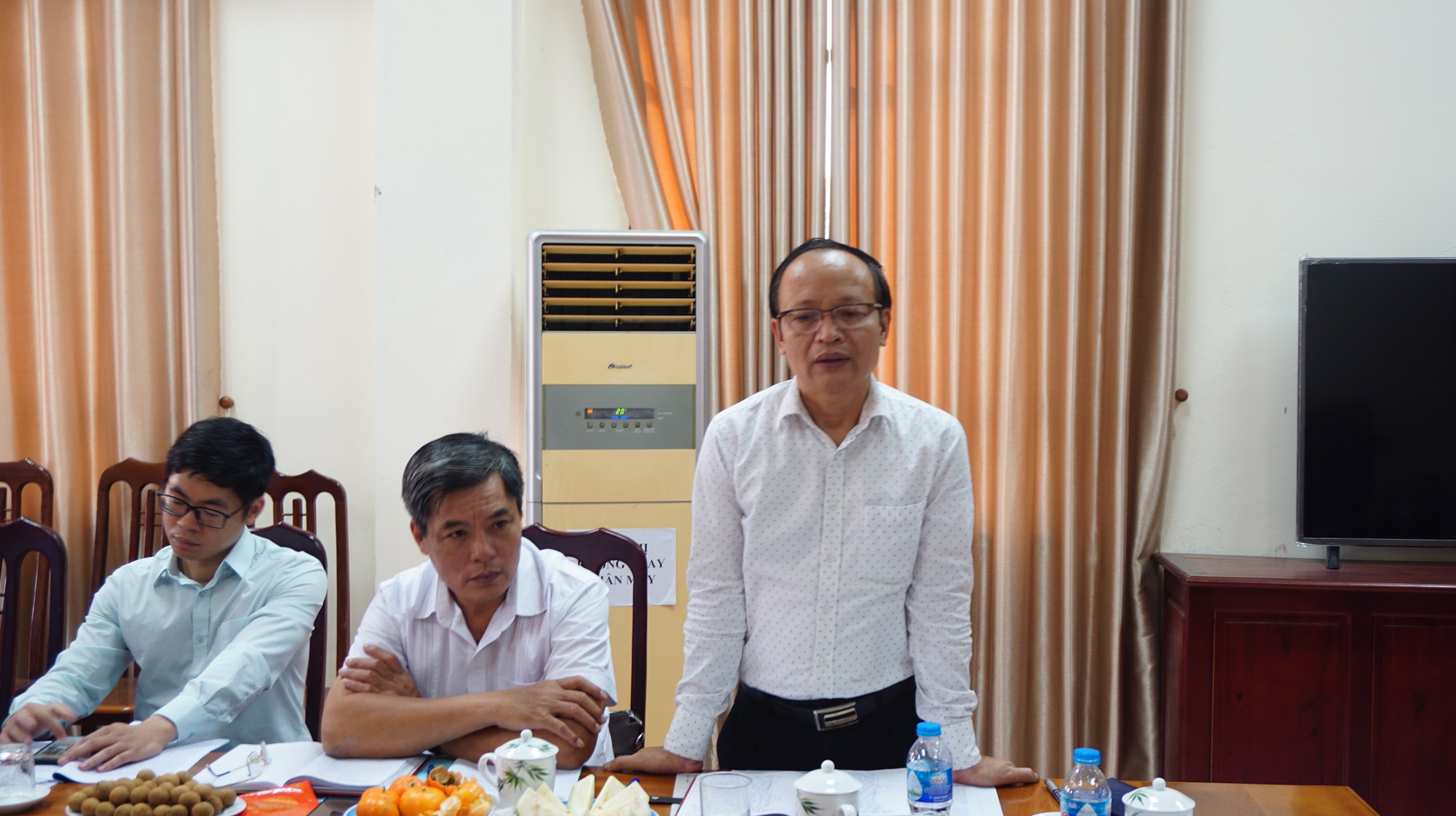 Phó Chủ tịch Hội NDVN Bùi Thị Thơm: Nông dân Hà Nam hướng tới làm nông chuyên nghiệp...- Ảnh 3.