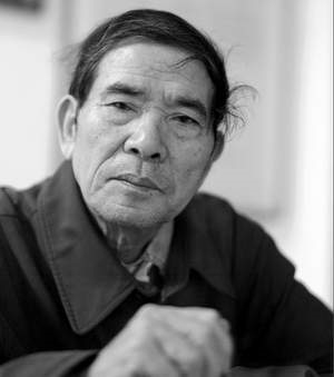 Nhà văn Lê Lựu qua đời sau nhiều năm chống chọi với bệnh tật - Ảnh 1.