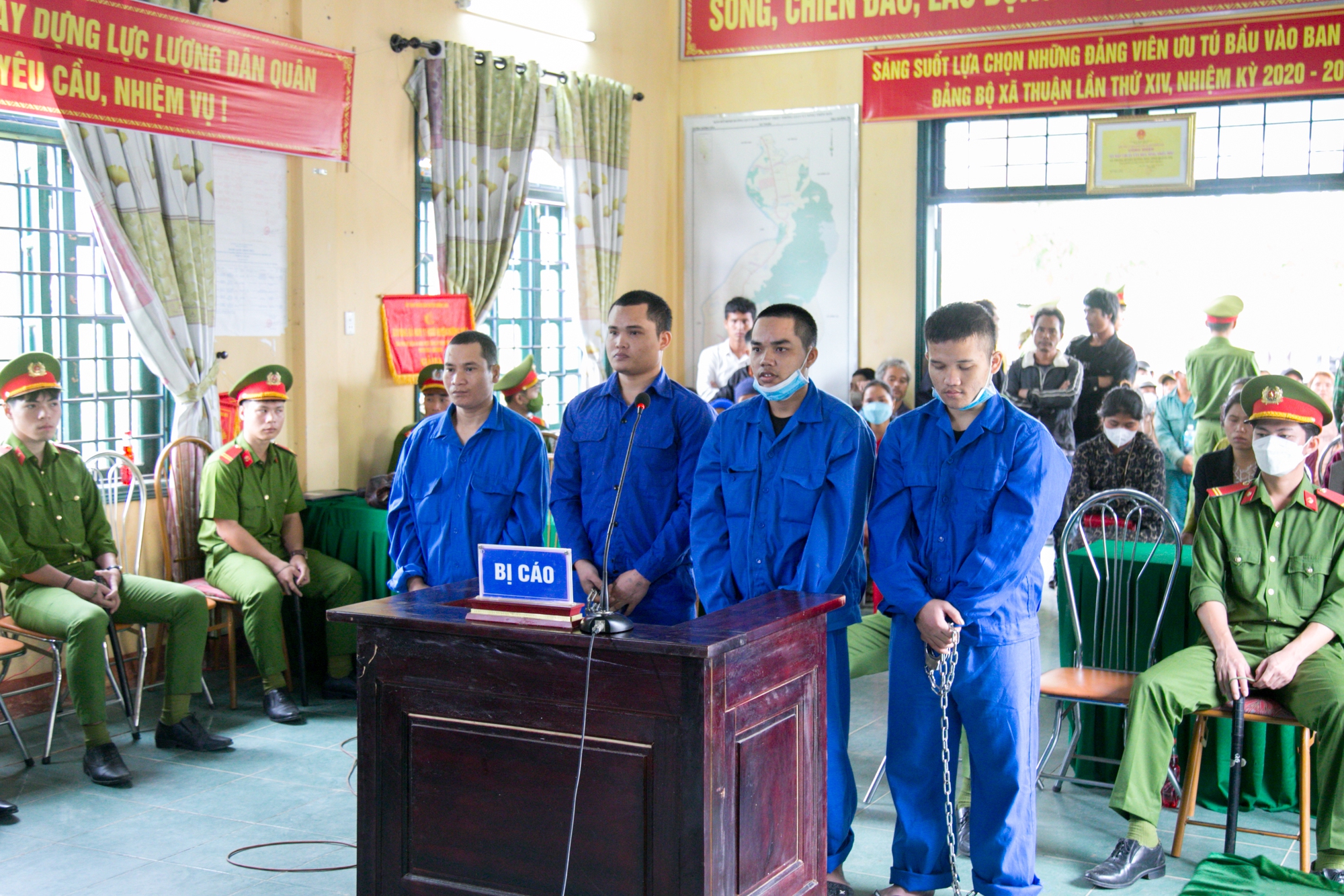 Bị cáo Lê Thị Dung có nhiều tình tiết giảm nhẹ nên được giảm hình phạt  xuống 15 tháng tù