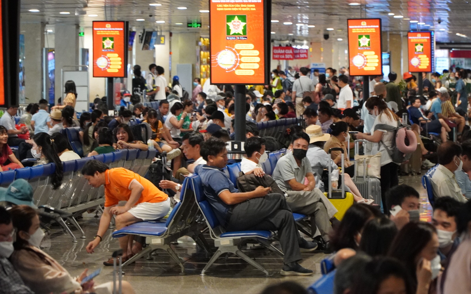 Thêm lượt cất hạ cánh tại sân bay Tân Sơn Nhất, hạn chế ùn tắc cao điểm Tết 