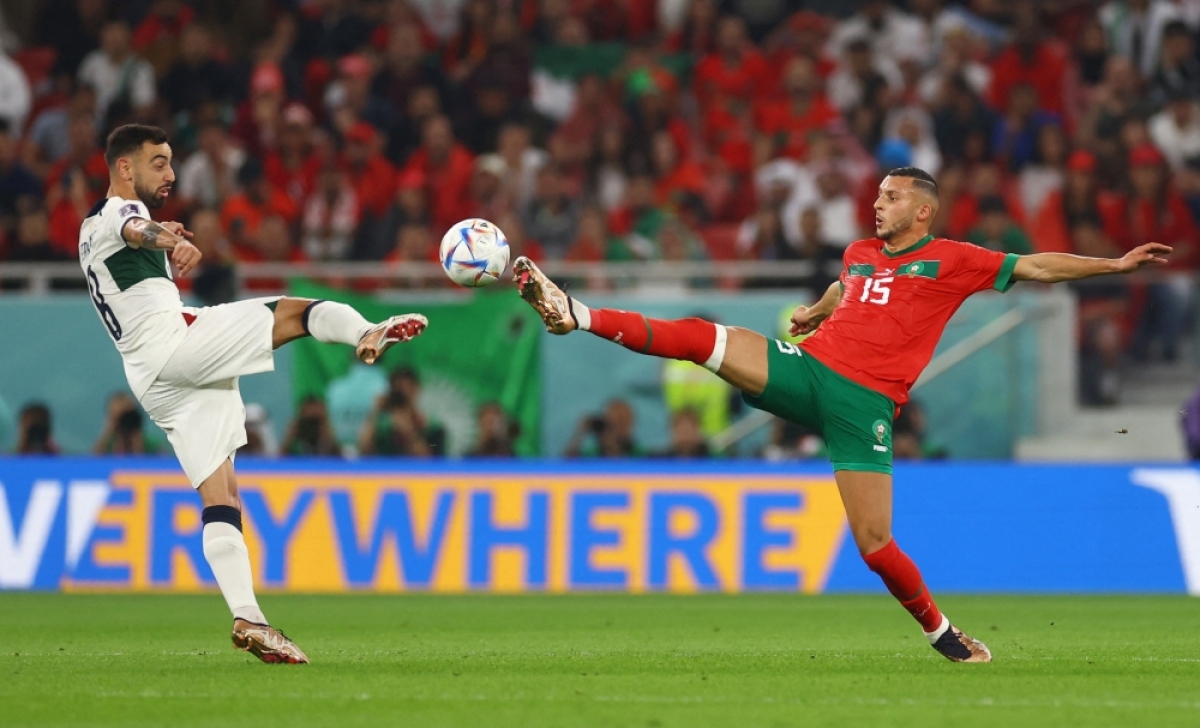 Maroc vượt qua Bồ Đào Nha, HLV Regragui mơ vô địch World Cup 2022 - Ảnh 1.