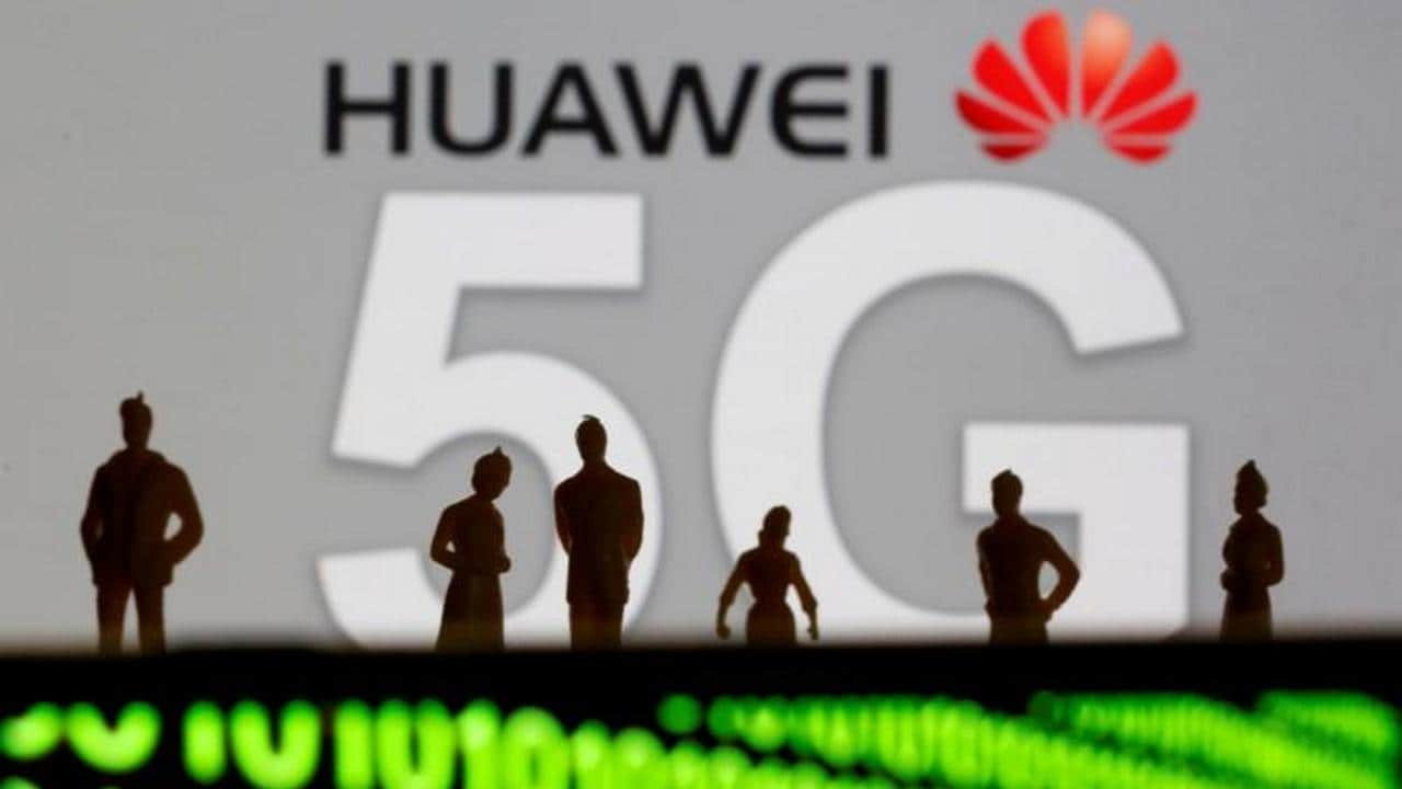 5G có thể là chìa khóa cho cam kết &quot;làm nước Mỹ vĩ đại trở lại&quot; và cũng là tham vọng trở thành nước dẫn đầu thế giới về trí tuệ nhân tạo (AI) của Trung Quốc vào năm 2030. Ảnh: @AFP.