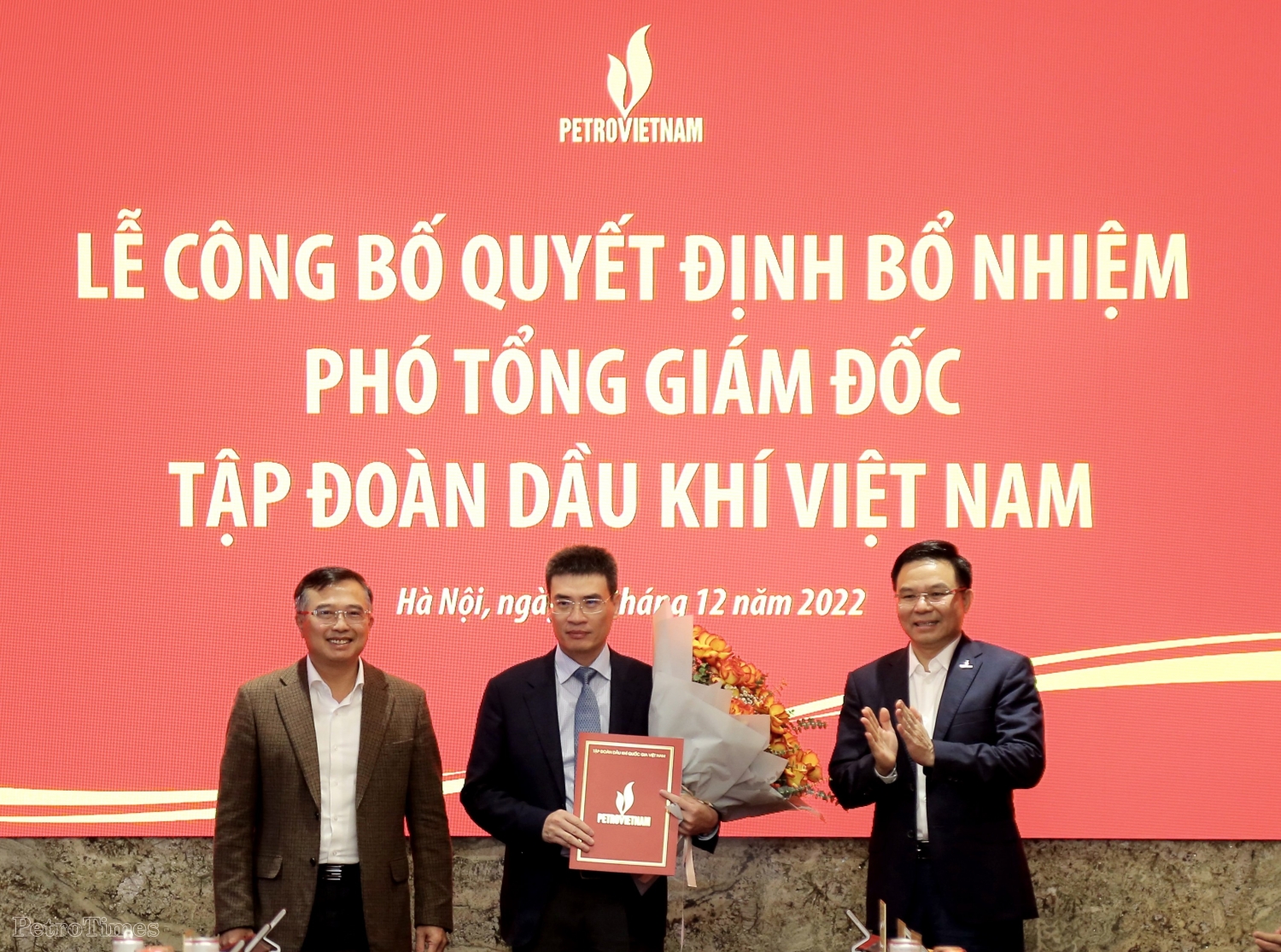 Petrovietnam công bố và trao quyết định Phó Tổng Giám đốc Tập đoàn - Ảnh 1.