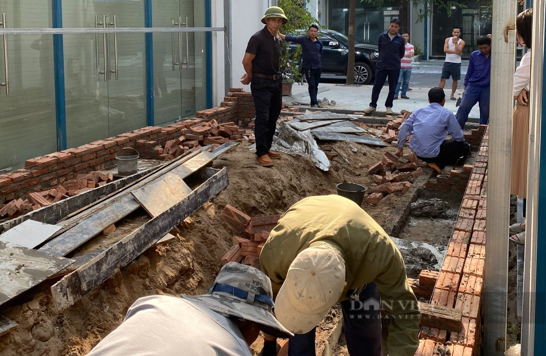 Hà Nội: Dự án khu nhà ở Ngân Hà Vạn Phúc xây dựng không đúng quy hoạch - Ảnh 2.