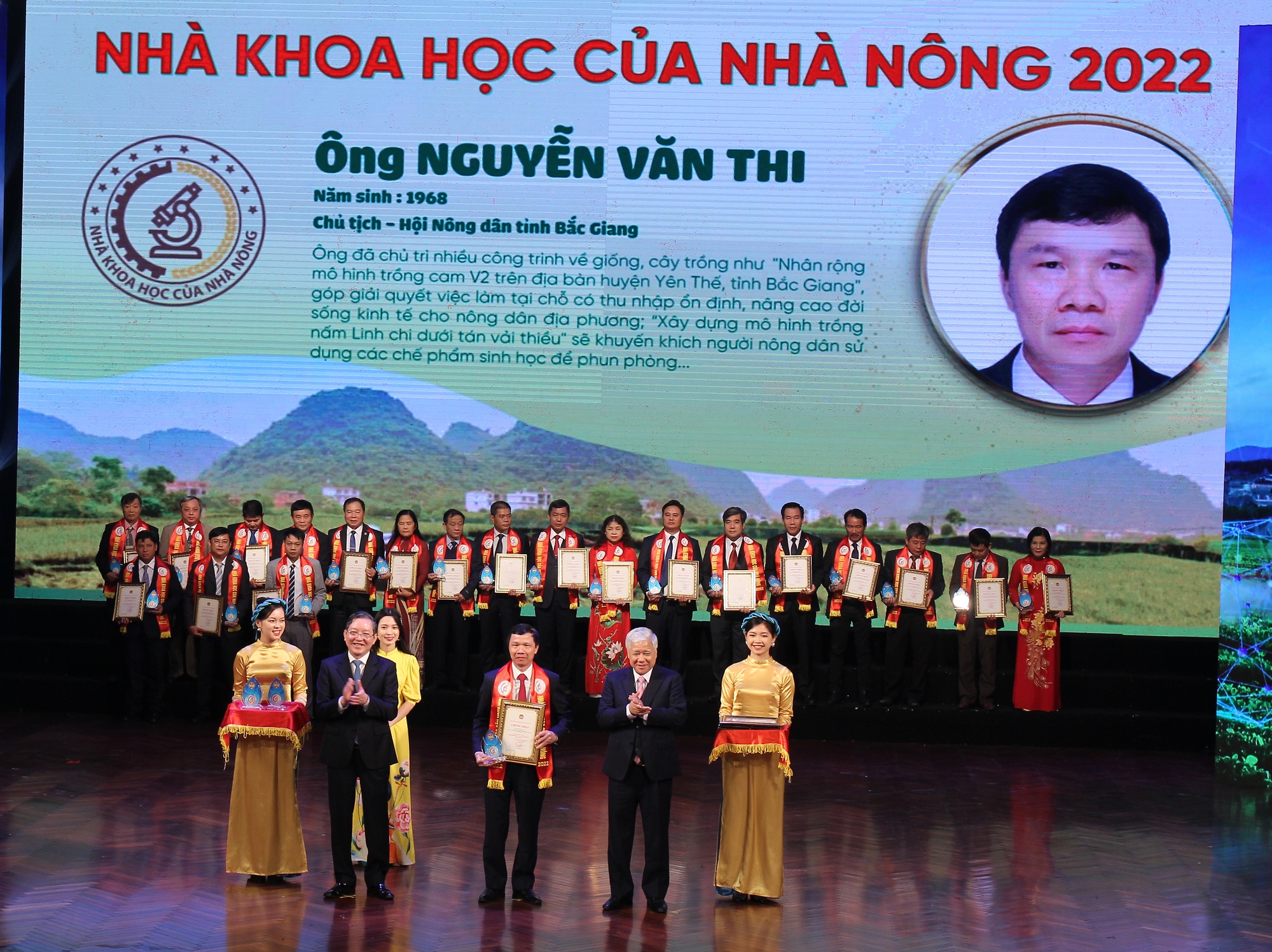 Chủ tịch Hội Nông dân tỉnh Bắc Giang Nguyễn Văn Thi được tôn vinh Nhà khoa học của nhà nông - Ảnh 1.