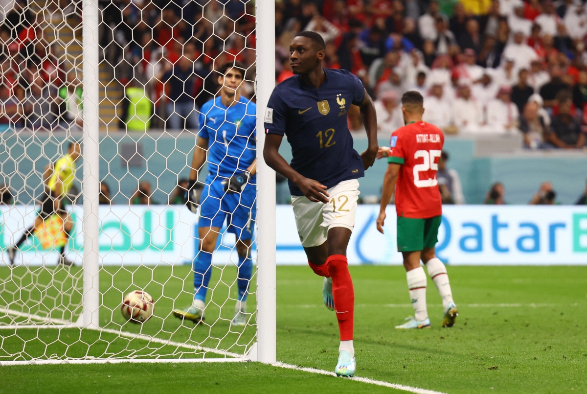 Kết quả Pháp vs Maroc: Mbappe &quot;nhảy múa&quot; trong vòng vây Maroc, hẹn gặp Messi chung kết World Cup - Ảnh 5.