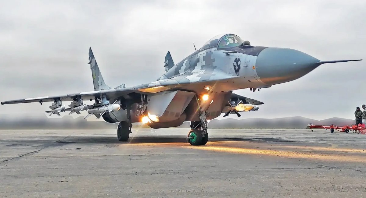 Phi công MiG-29 của Ukraine tiết lộ lý do khó bắn hạ UAV Shahed-136 của Nga - Ảnh 1.