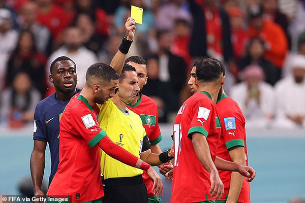 Thua Pháp, Maroc kiện lên FIFA, đòi đá lại bán kết - Ảnh 1.