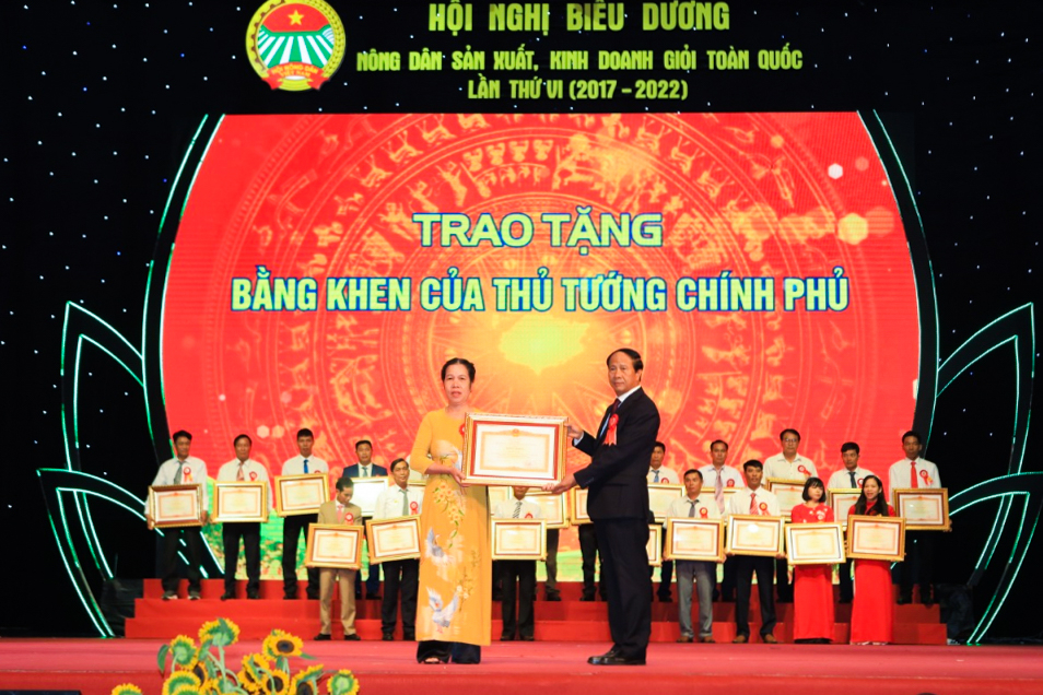 Hội Nông dân tỉnh Quảng Ninh đạt và vượt 13/13 chỉ tiêu Trung ương Hội Nông dân Việt Nam giao - Ảnh 2.