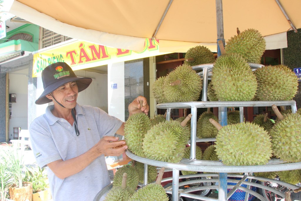 Nông dân Long Kiến ở An Giang thi đua sản xuất kinh doanh giỏi, số hộ có thu nhập tiền tỷ tăng gấp 2 lần - Ảnh 1.