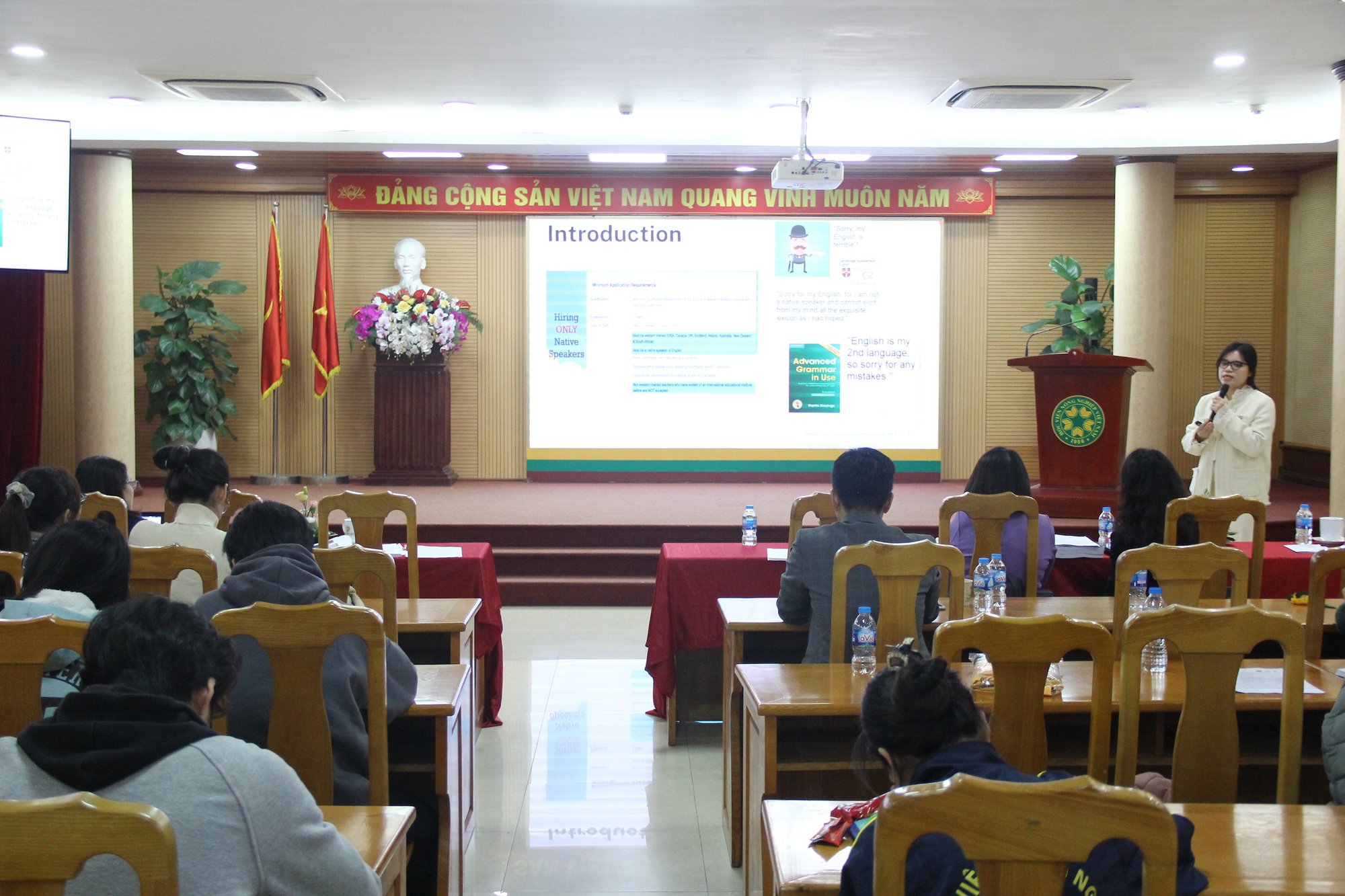 Học viện Nông nghiệp Việt Nam có 5 chương trình đào tạo tiên tiến, giảng dạy hoàn toàn bằng tiếng Anh - Ảnh 1.