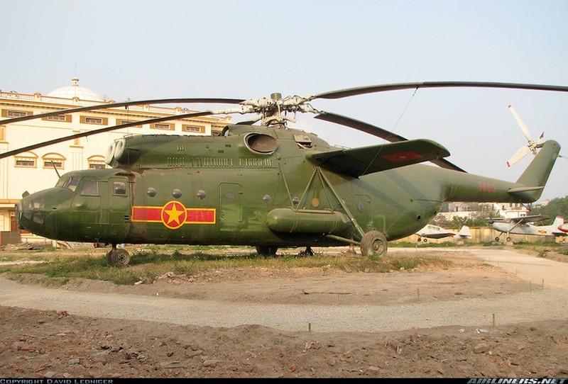 Trực thăng khổng lồ Mi-6 giúp tiêm kích MiG Việt Nam gây bất ngờ lớn cho phi công Mỹ - Ảnh 14.