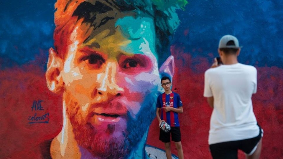 Những bức tranh tường độc đáo về Messi trên khắp thế giới - Ảnh 6.