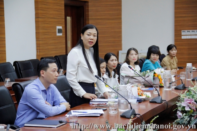 Bà Nguyễn Thanh Nhàn được bổ nhiệm làm Chánh Văn phòng HĐND-UBND quận Bắc Từ Liêm - Ảnh 1.